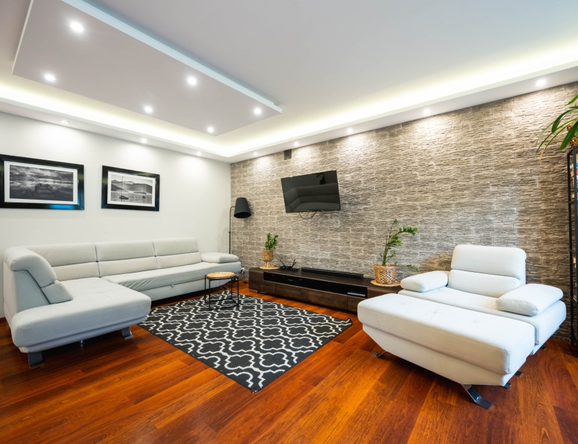 83m2| 2 balkony | Osobna kuchnia | Rumia