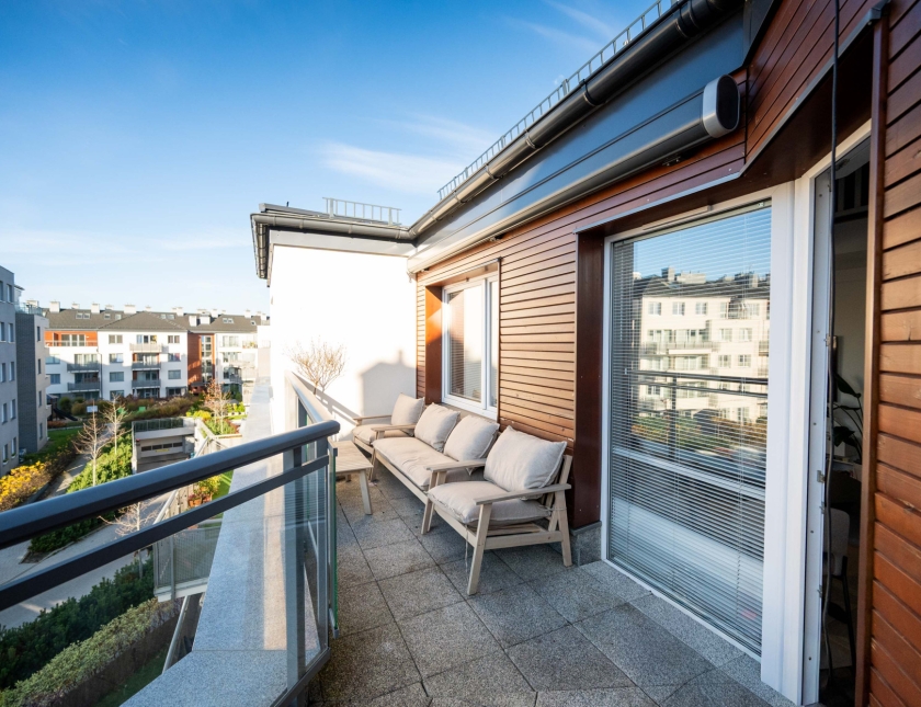 Chwarzno | Duży taras | 2 poziomy | Hala