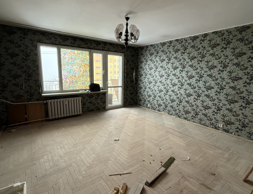 Obłuże | 3 pokoje | Ładny widok | Do remontu.