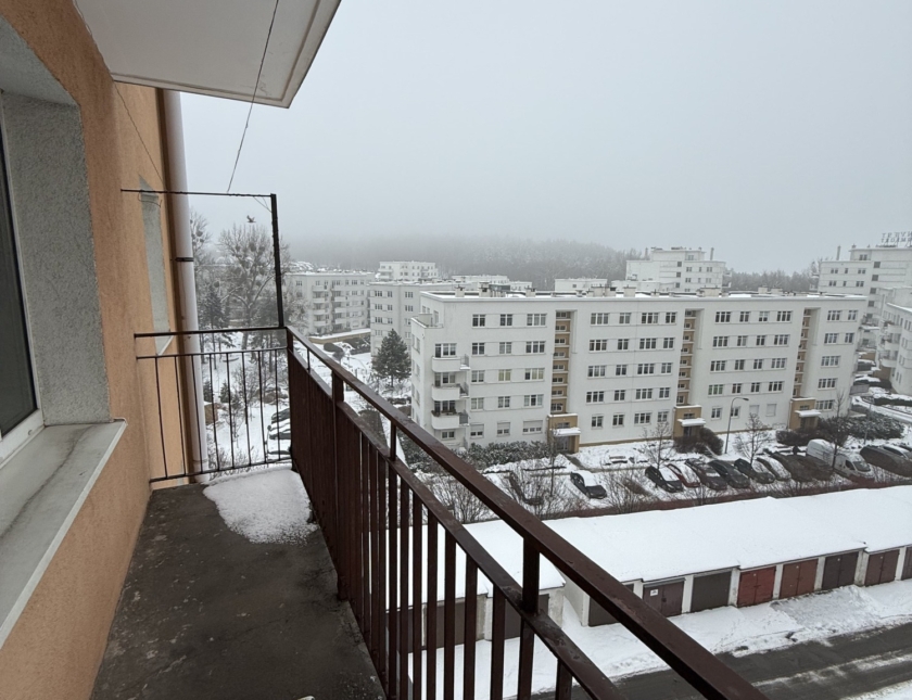 Do remontu | 3 pokoje | Widok na miasto