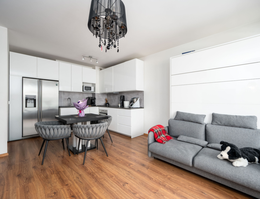 2 pokoje | Reda przy Aqua Parku | Miejsce w hali