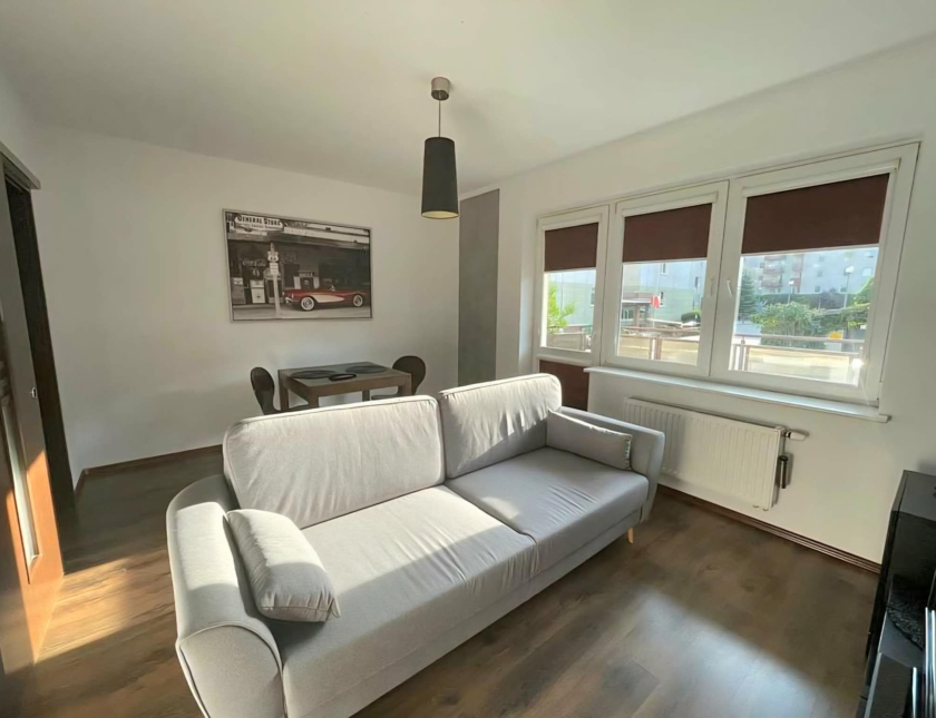 Na sprzedaż 2 pokoje w sąsiedztwie lasu