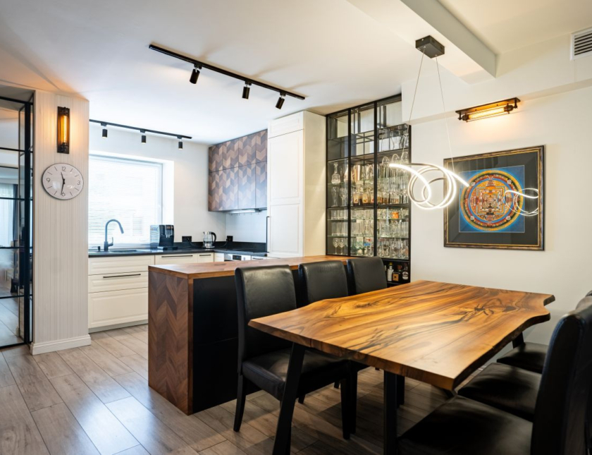 Stylowy odnowiony dom w sercu Wrzeszcza.