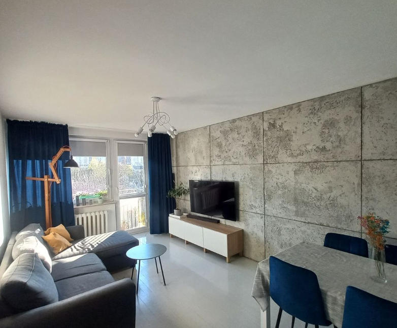 3 pokoje blisko SKM | Chylonia | balkon | 54 m²