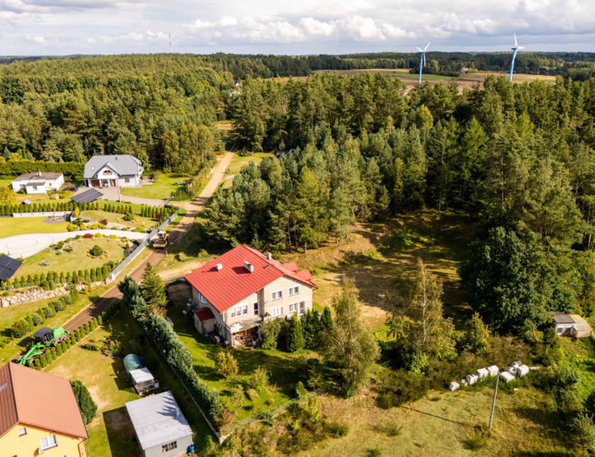 Dom 297 m² | działka 2787 m² | Linia | Las